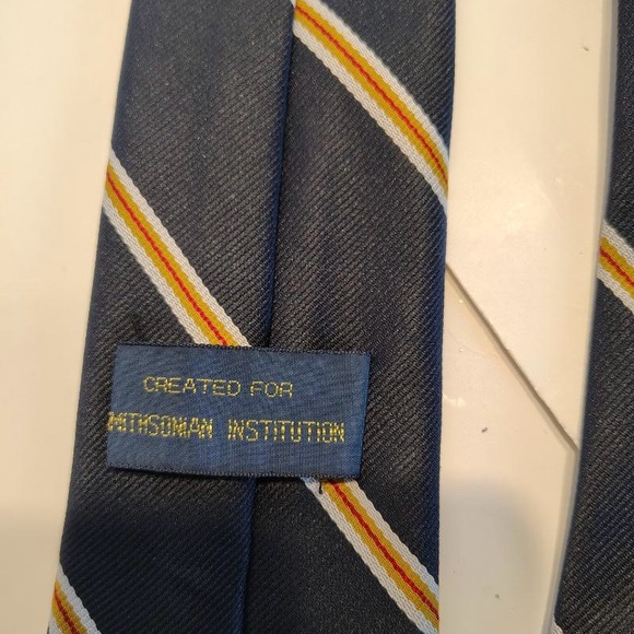 Vtg 1988 Smithsonian Centennial Eagle Necktie Navy Patriotic Mens Tie 54” - Picture 4 of 8